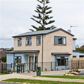 Maison préfabriquée à structure en acier basse